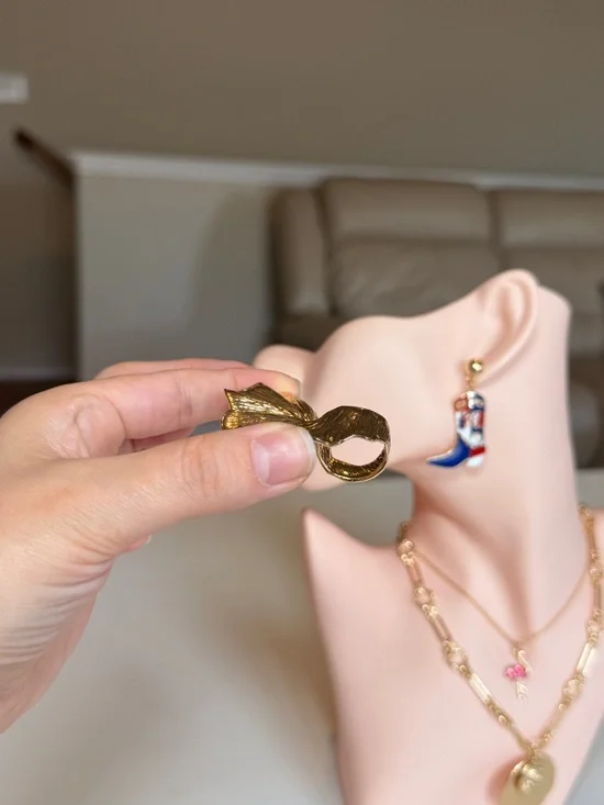 Gold Floral Statement Ring - Picture 11 of 14